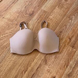 Victoria's Secret 32DDD Body by Victoria Strapless Bra Nude